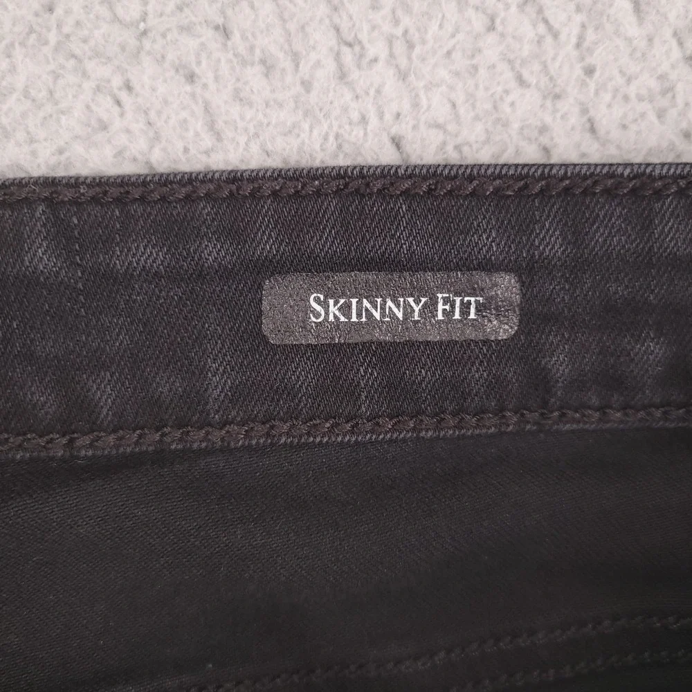 JUDY BLUE Jeans Size 15/32 Skinny Leopard Patch Distressed Black Denim